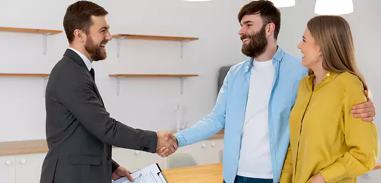 Why Choose Fort Wright Home Buyers to Sell Your Condo Fast in Fort Wright, KY?